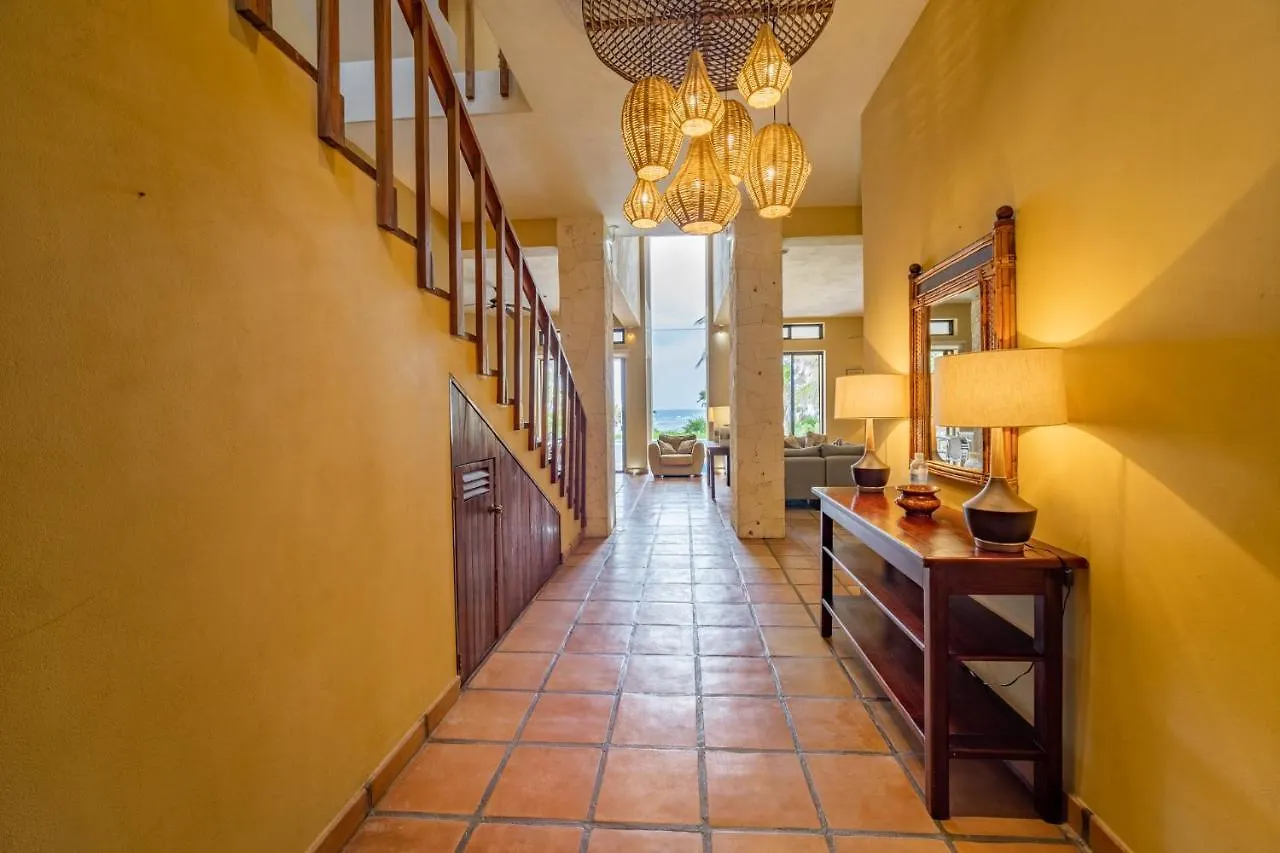 וילה Casa Kukulcan - Seafront Villa, Punta Sur, Akumal, Maya Riveria