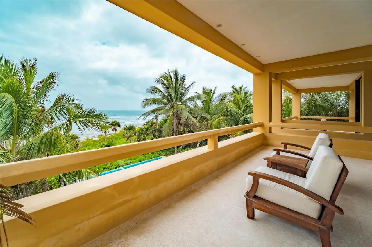 Casa Kukulcan - Seafront Villa, Punta Sur, Akumal, Maya Riveria 0*, אקומל